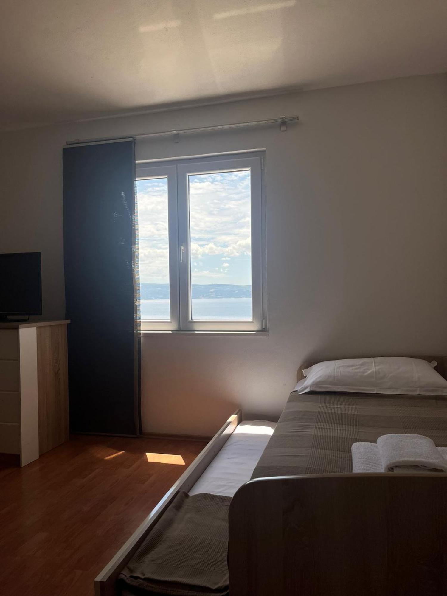 Apartments Curnic Єсенице Екстер'єр фото